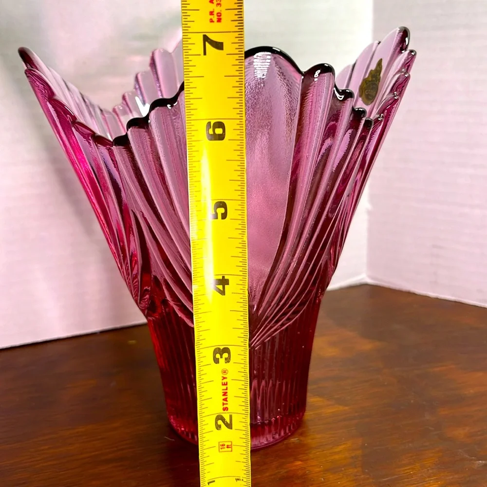 Fenton Dusty Rose Cranberry Ruffled Tulip Vase – 1970s Art Glass Collectible